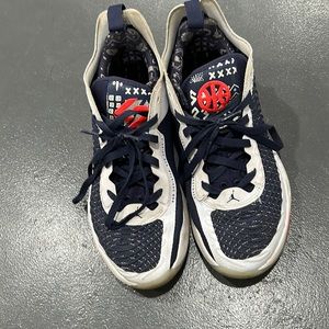 Luka Jordan Basketball Shoes